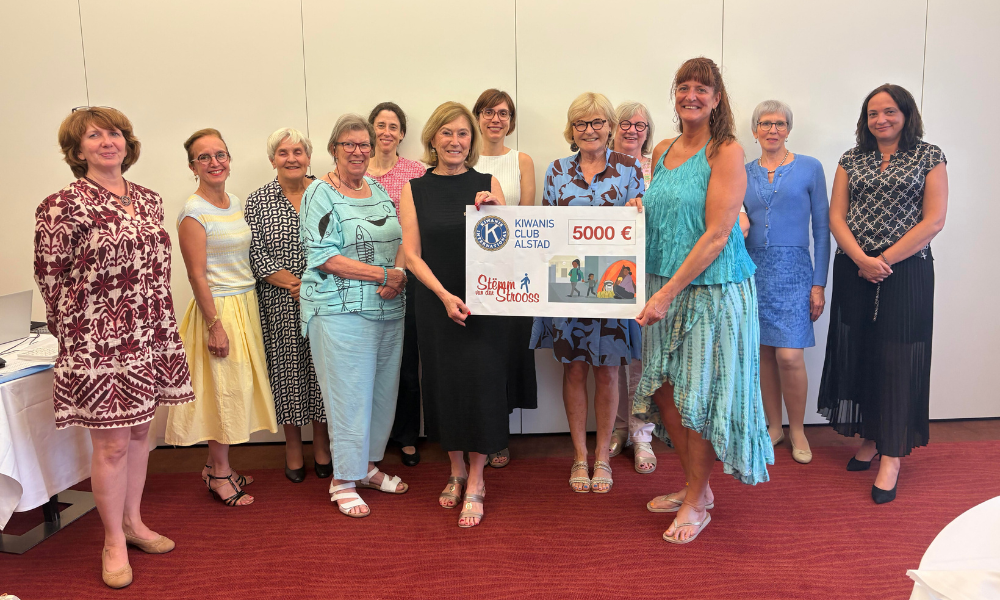 Kiwanis Alstad se creuse la tête : Stëmm vun der Strooss bénéficiaire d’un don de 5 000 €