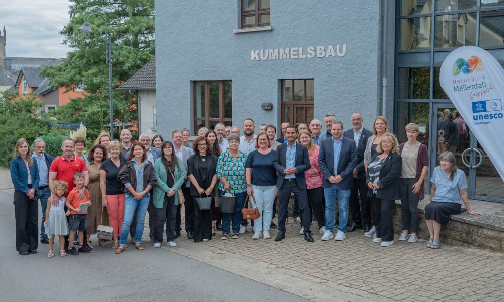 Signature du « Gemengepakt vum interkulturellen Zesummeliewen » par le Natur- & Geopark Mëllerdall